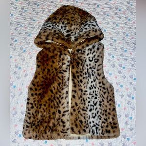 Wonder Nation Full Hooded Leopard Print Fur Vest